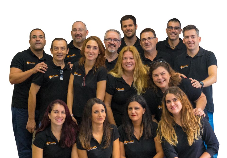 TRABAJA CON NOSOTROS